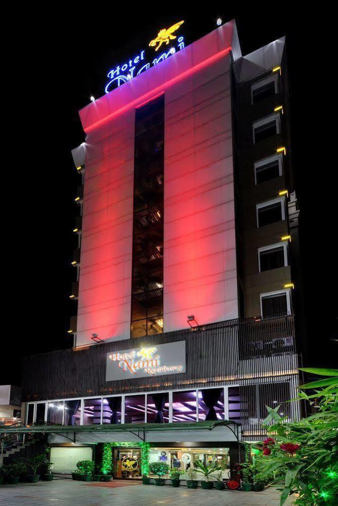 Hotel 3 BY OYO Nami Residency Ahmedabad Exterior foto